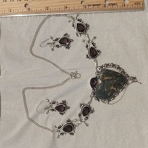 Black stone and amethyst necklace and earrings